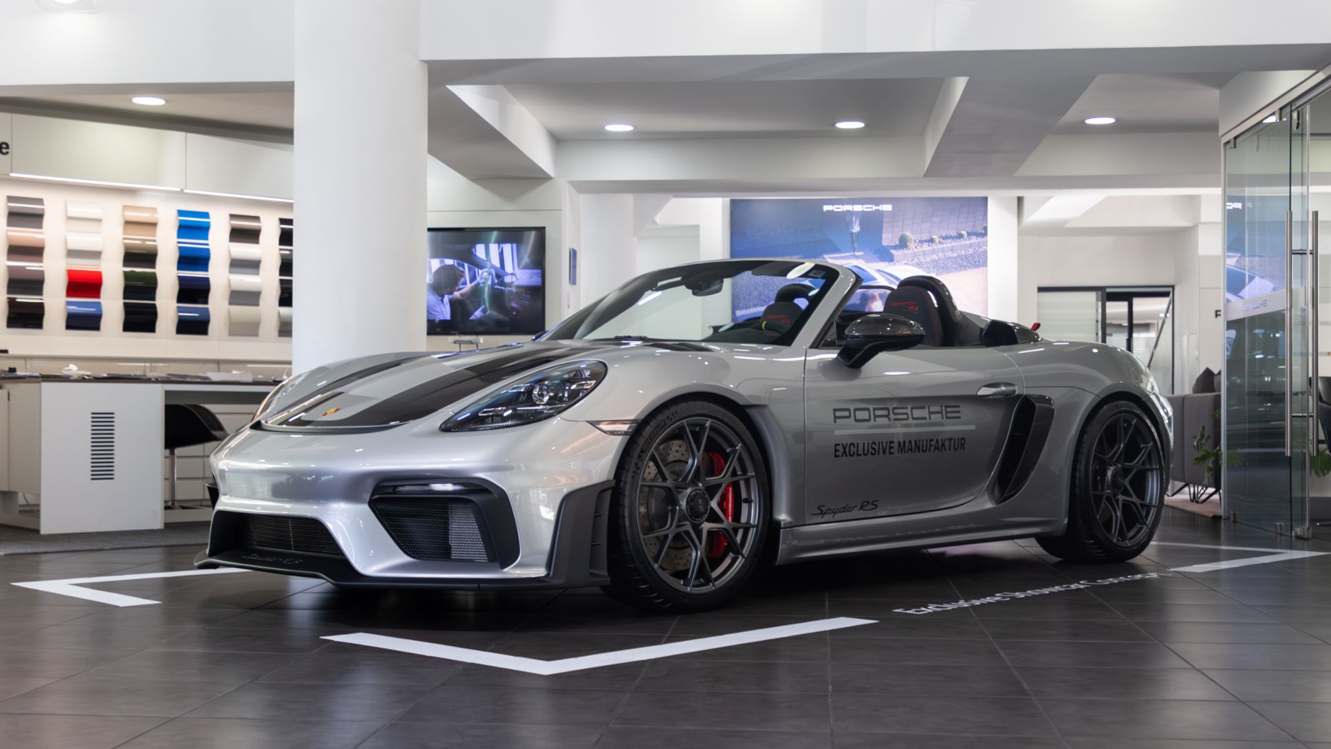 Llega a Guatemala un 718 Spyder RS con diseño único bajo el sello Porsche Exclusive Manufaktur
