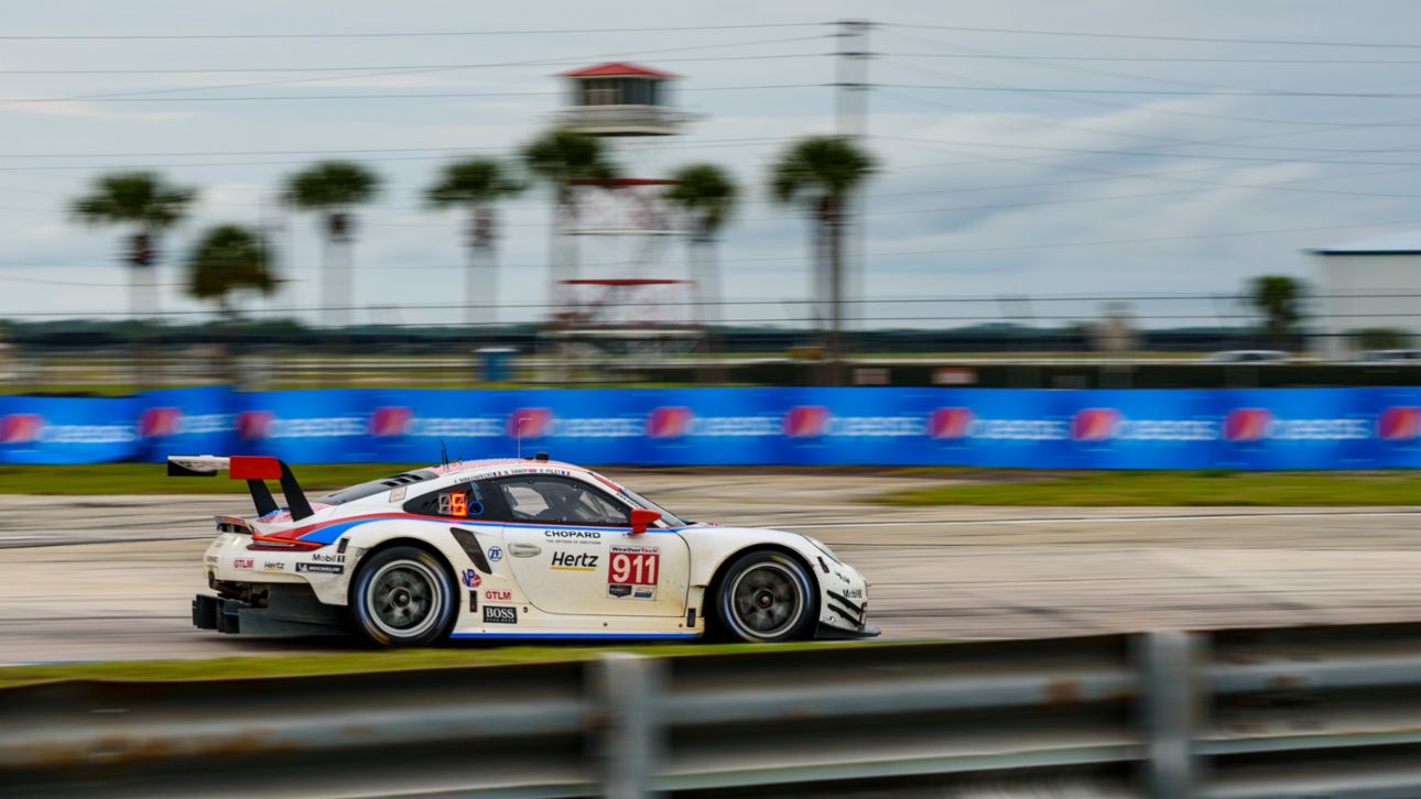 Porsche 911 RSR (911), Porsche GT Team: Patrick Pilet, Nick Tandy, Frederic Makowiecki, 2019, PCNA