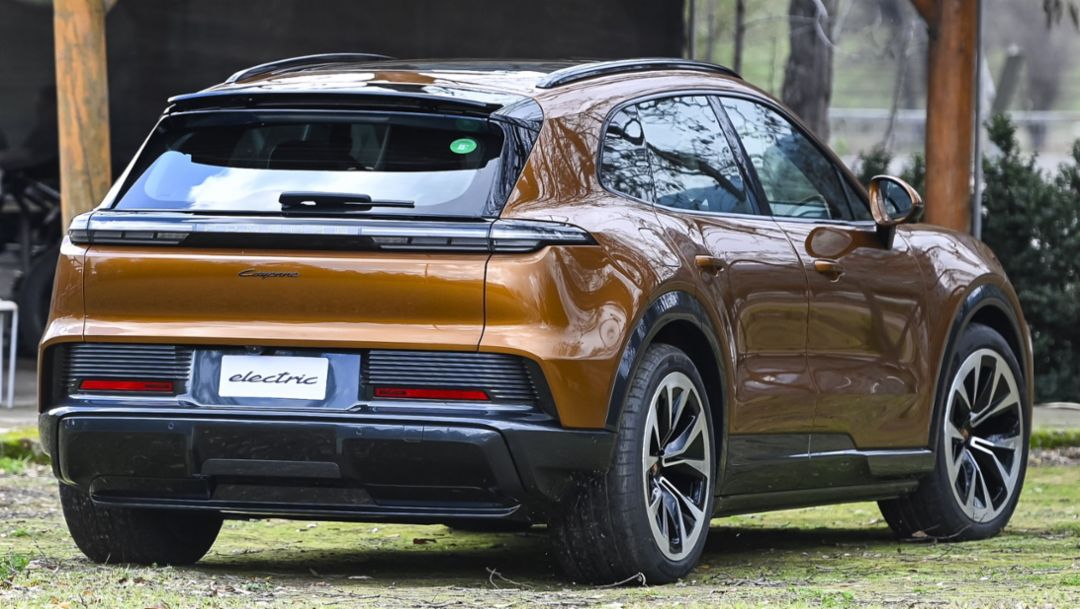 Porsche en Chile presenta el nuevo Cayenne Electric: el ic&oacute;nico modelo inicia una nueva era completamente el&eacute;ctrica