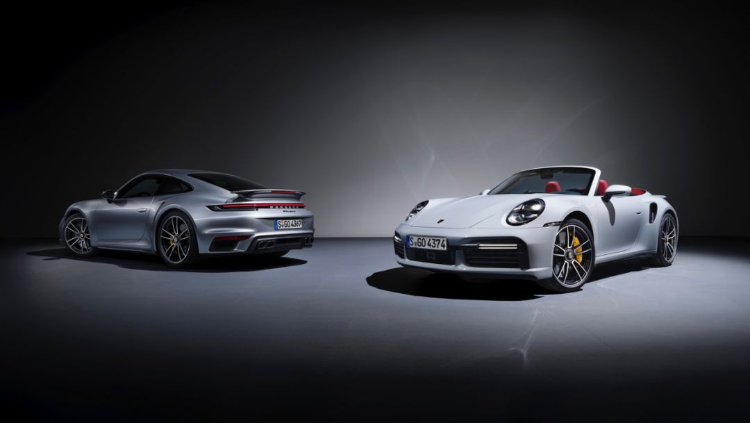 911 Turbo S Coupé, 911 Turbo S Cabriolet, l-r, 2020, Porsche AG