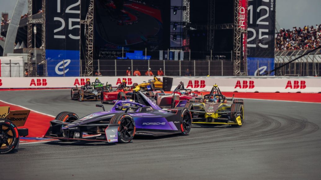 Nico Müller, Porsche 99X Electric (nº 51), E-Prix de São Paulo, 2025, Porsche AG