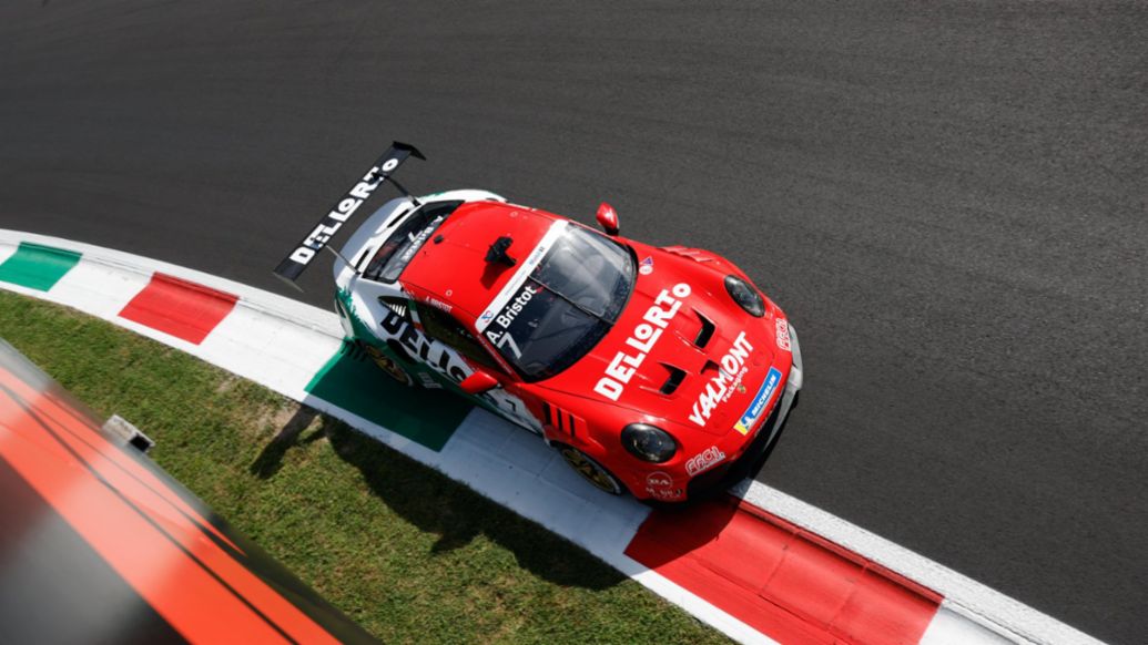 Andrea Bristot (ITA), Dinamic Motorsport SRL (n&ordm; 7), Porsche 911 Cup, Porsche Mobil 1 Supercup, Italia, 2026, Porsche AG