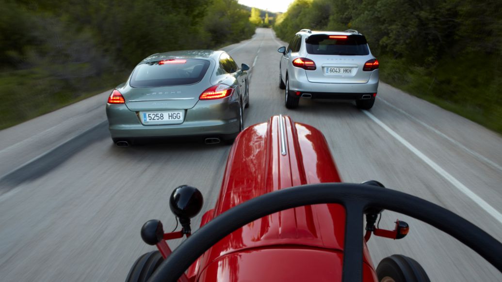  Panamera diésel, Cayenne diésel y tractor diésel Porsche Junior K 108, 2012, 40º aniversario de Porsche Ibérica (1984-2024)