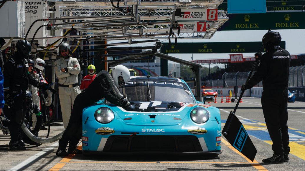 Porsche 911 RSR, Proton Competition (#16), Ryan Hardwick (USA), Jan Heylen (B), Zacharie Robichon (CDN), 24 Hours of Le Mans, France, 2023, Porsche AG
