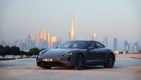 Listicle: Porsche Taycan Turbo S