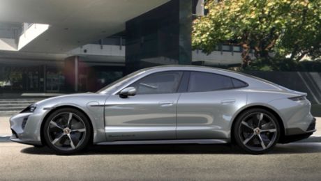 Mark Webber configura su Porsche Taycan ideal