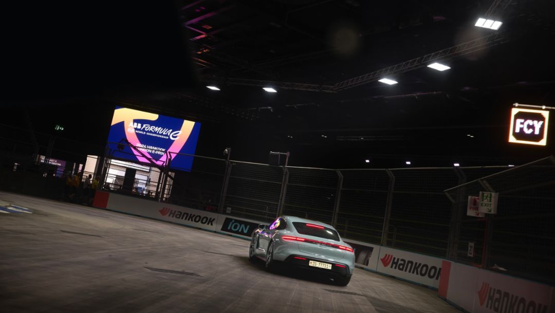 Les champions entre eux