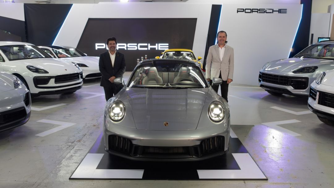 El nuevo Porsche 911 Carrera GTS con tecnología T-Hybrid hace su debut en Guatemala en el Auto Show 2025