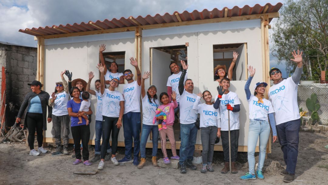 Porsche Latin America y TECHO cierran 2025 con la construcción de 51 nuevas viviendas en América Latina