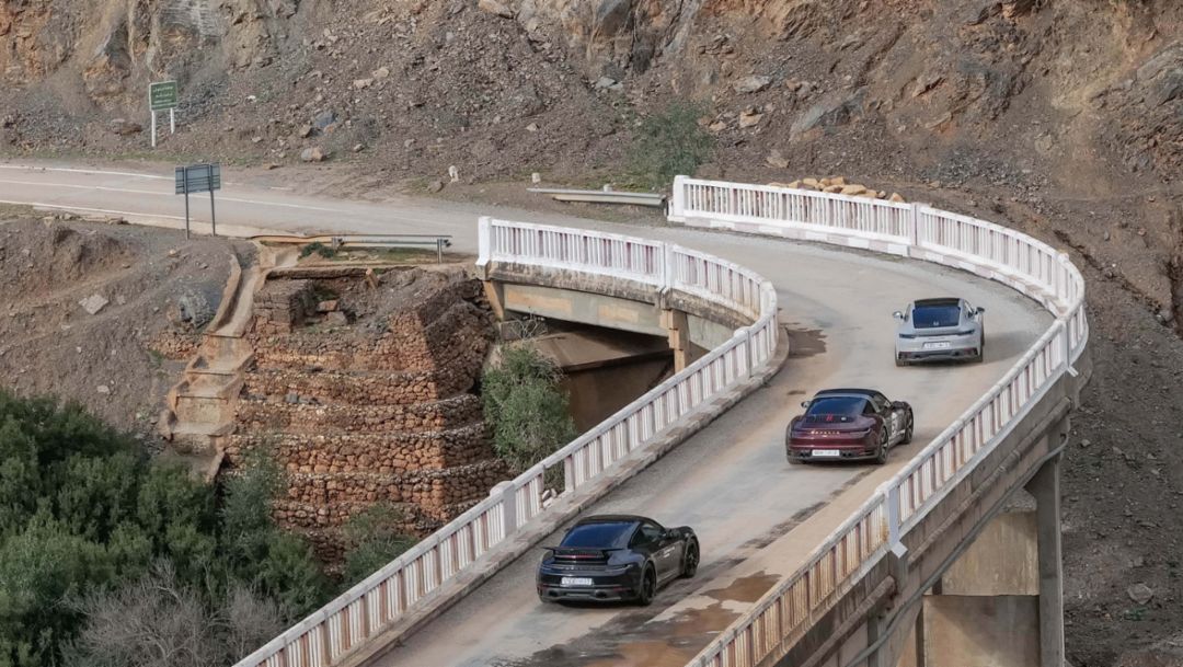 Porsche Tour and Ftour: From a scenic drive to the reveal of the new 911 Carrera T over Iftar