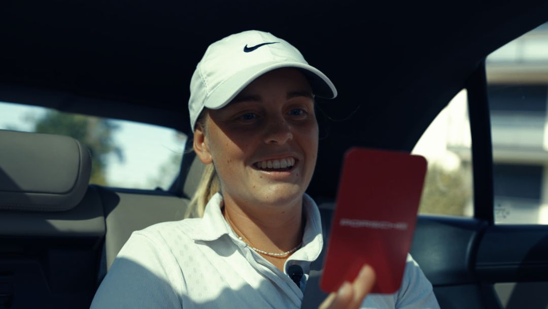 Tee Time Ride: Maja Stark