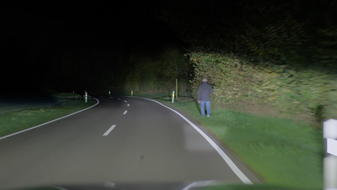 HD Matrix: pedestrian marker light