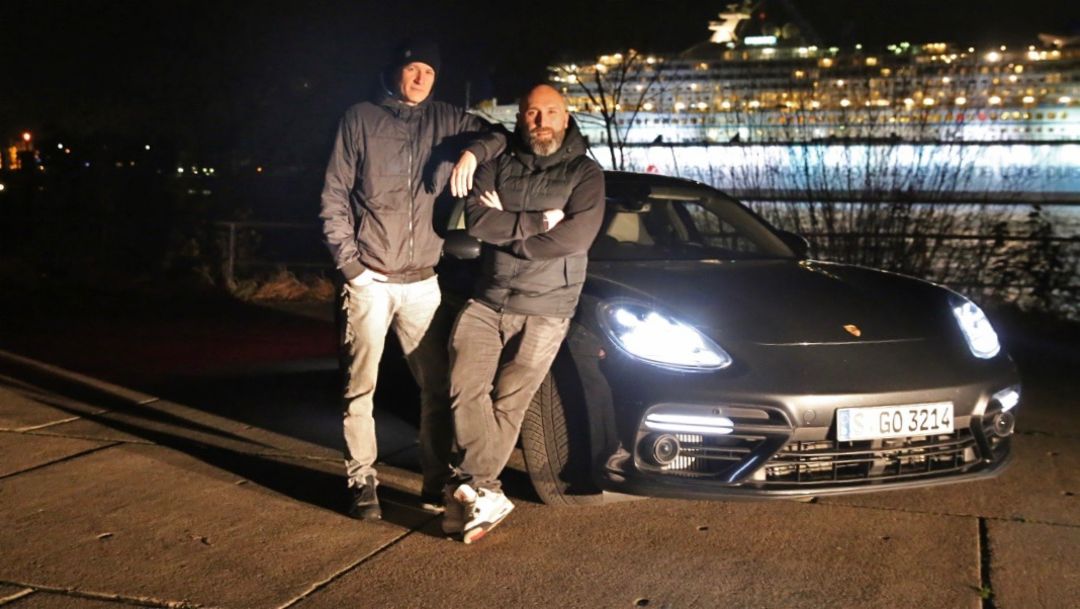 Falk Schacht, Nico Hüls, l-r, Porsche Panamera Turbo, Hamburg, 2018, Porsche AG