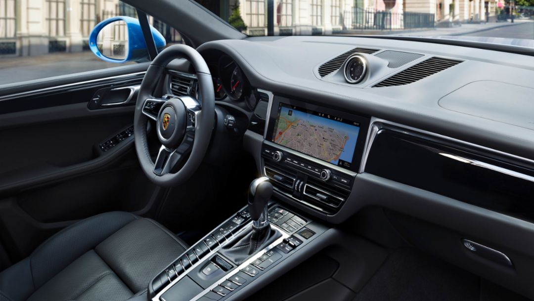 Macan, 2018, Porsche AG