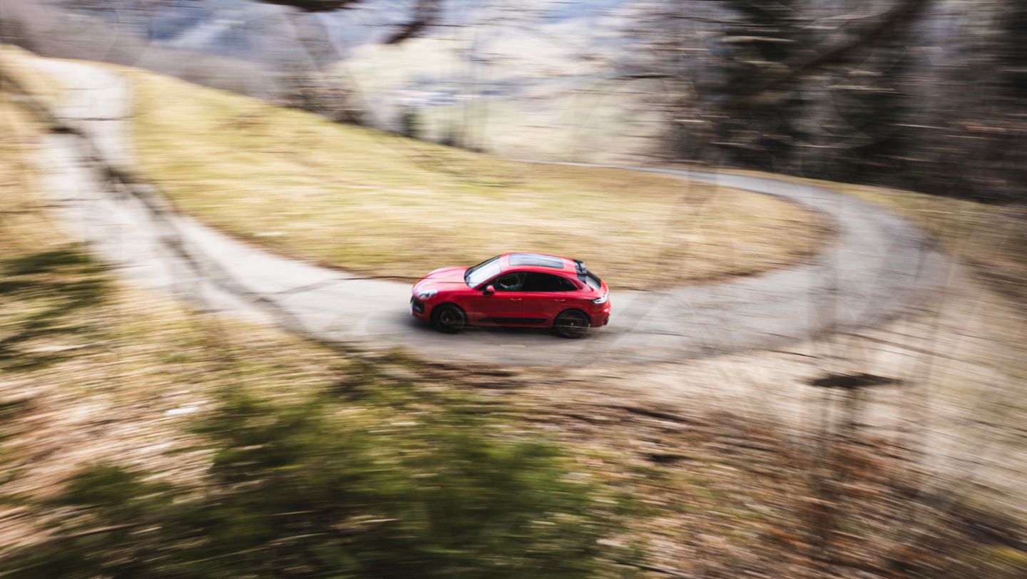 Macan GTS, Le col de la Scheulte , 2022, Porsche Schweiz AG