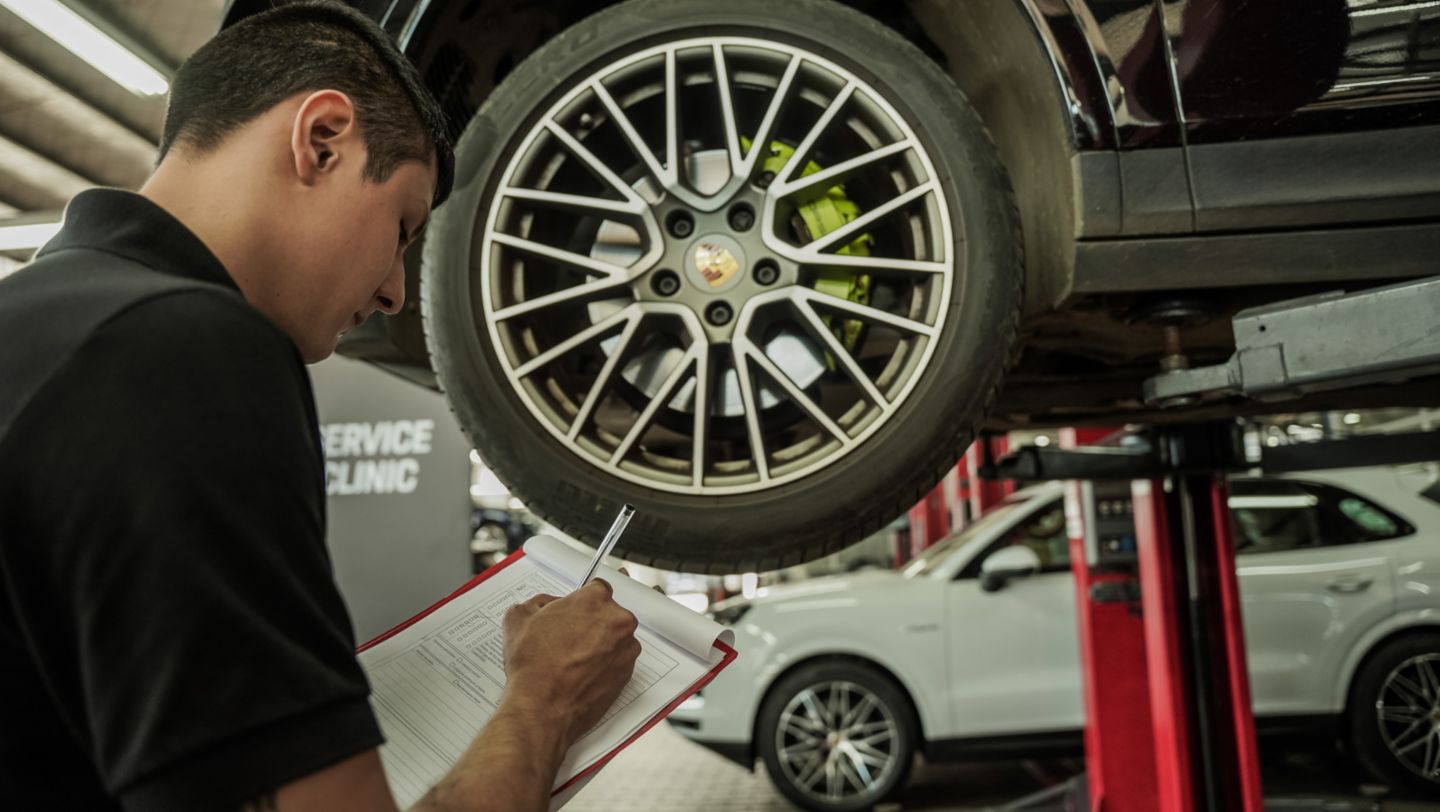 Porsche Paraguay abre sus talleres a clientes durante el Service Clinic
