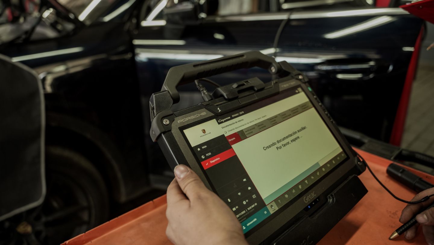 Porsche Paraguay abre sus talleres a clientes durante el Service Clinic