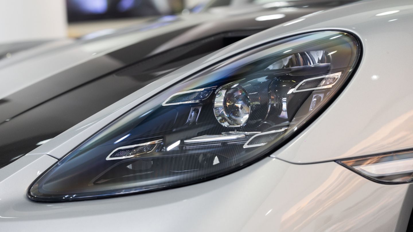 Llega a Guatemala un 718 Spyder RS con diseño único bajo el sello Porsche Exclusive Manufaktur