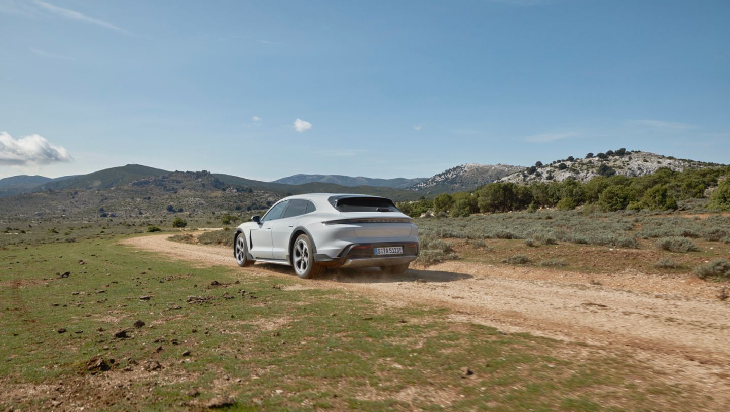 Taycan 4S Cross Turismo, 2021, Porsche AG