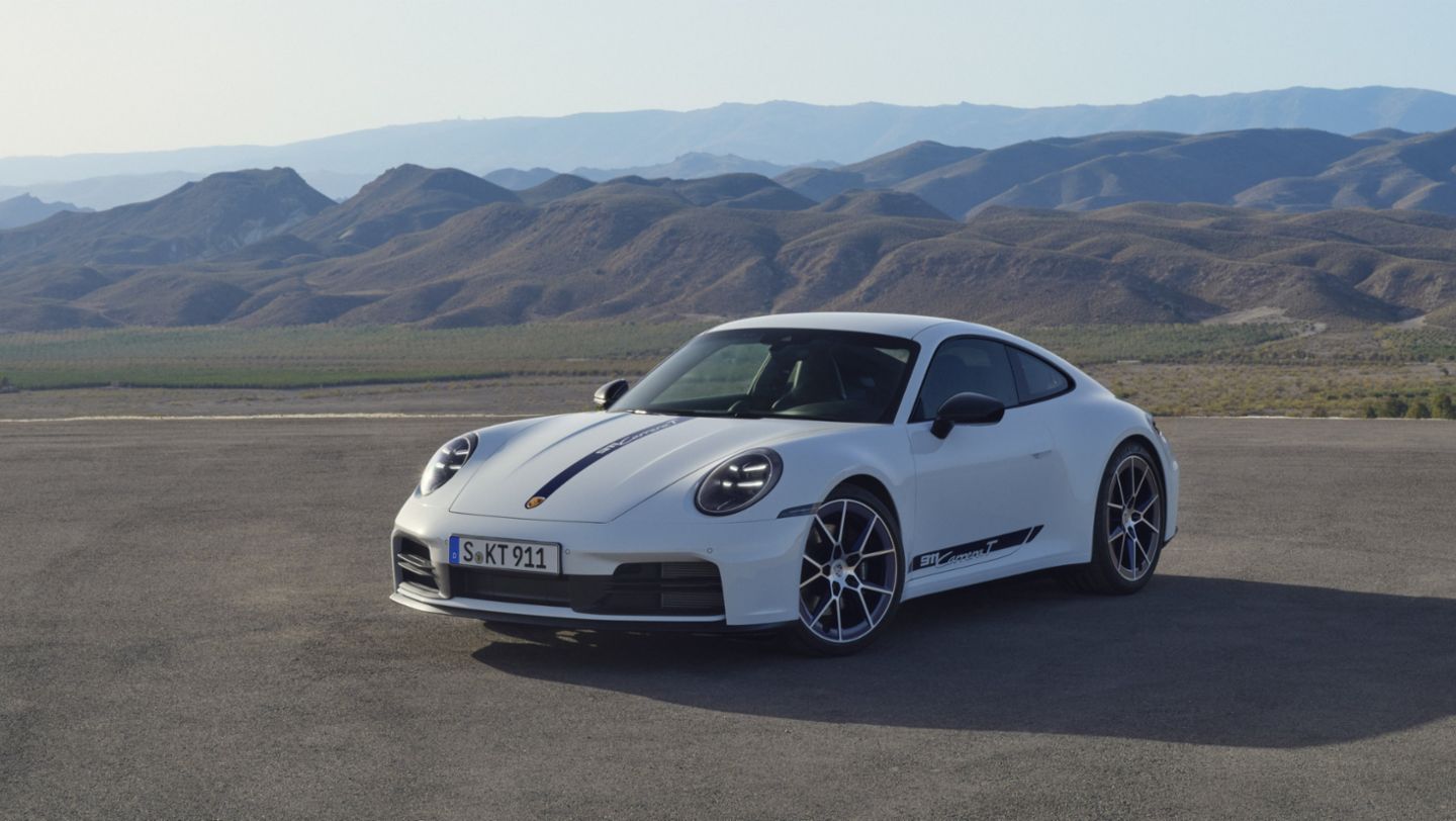 2025 Porsche 911 Carrera T