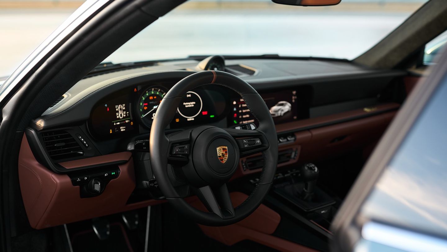 Porsche and RM Sotheby’s to auction rare 911 S/T to support the American Red Cross 