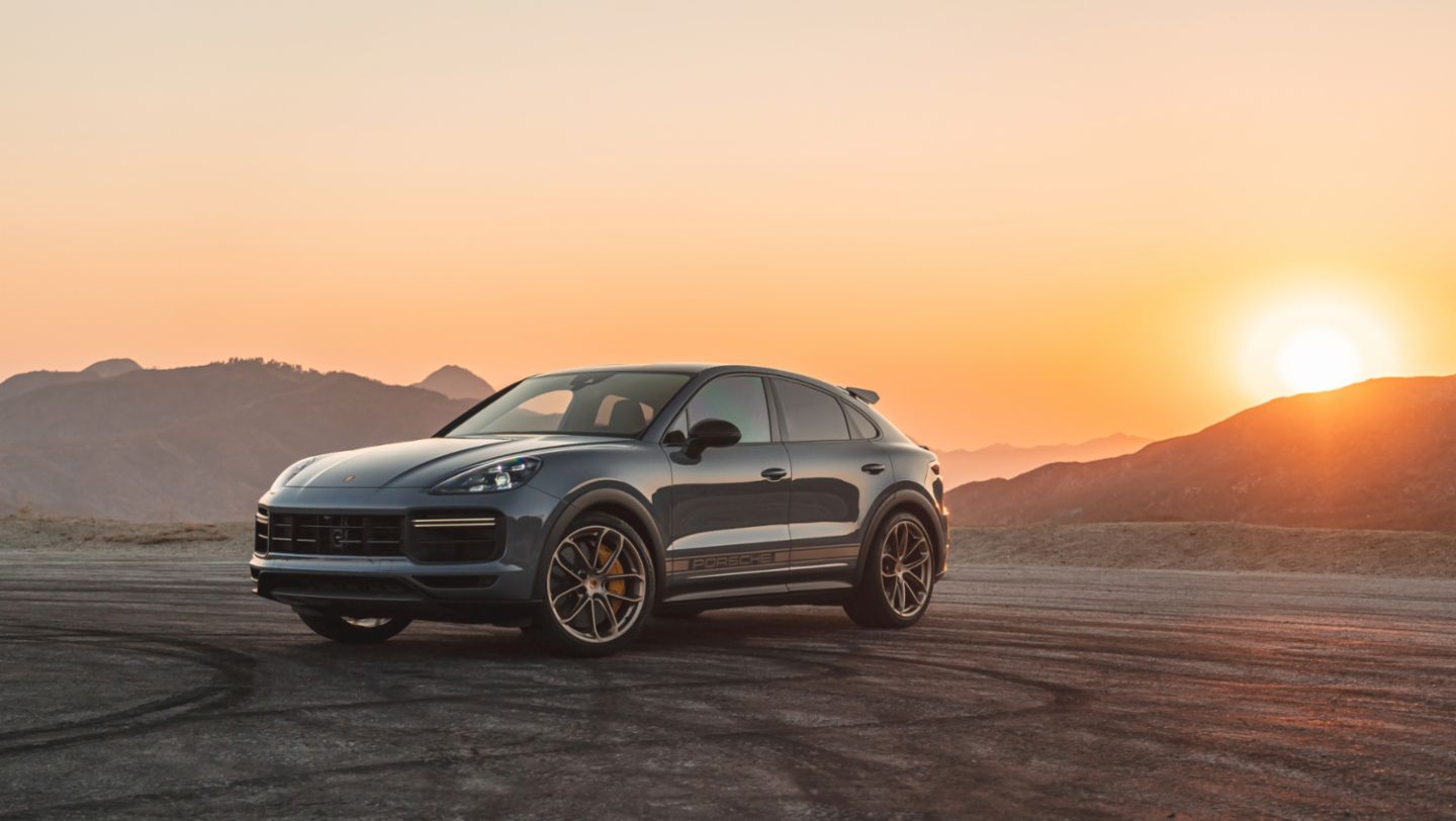 Cayenne Turbo GT, Arctic Grey, 2021, PCNA