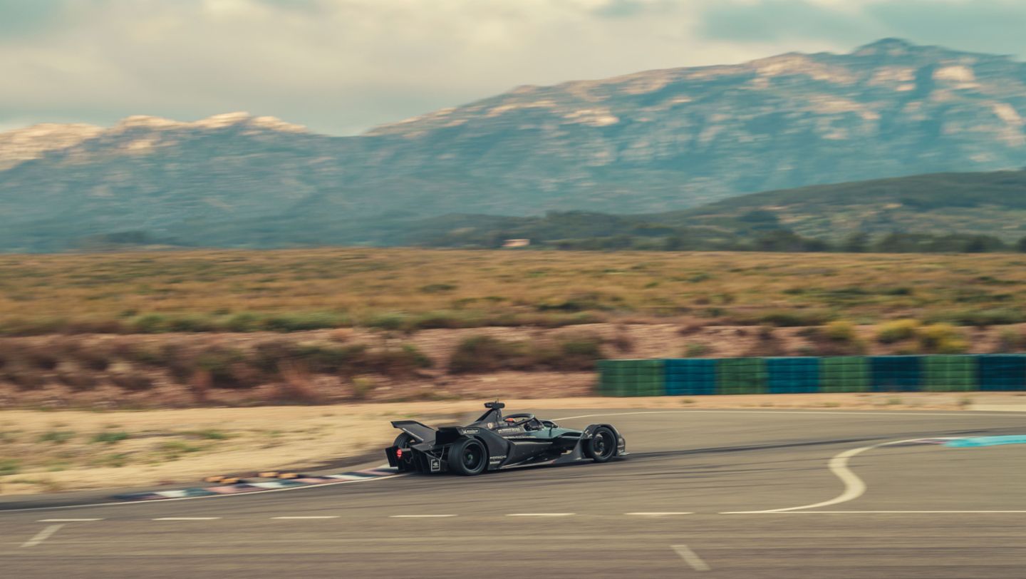 Porsche Formula E car, Calafat, 2019, Porsche AG
