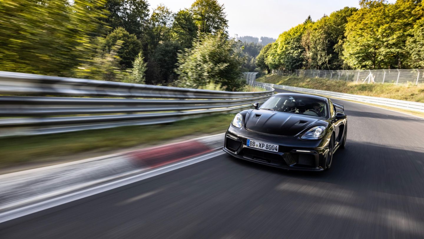 Prototype de la 718 Cayman GT4 RS, Nürburgring, 2021, Porsche AG