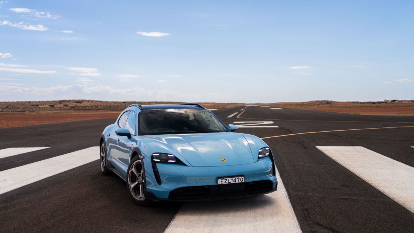 Taycan 4S Cross Turismo, Australia, 2023, Porsche AG