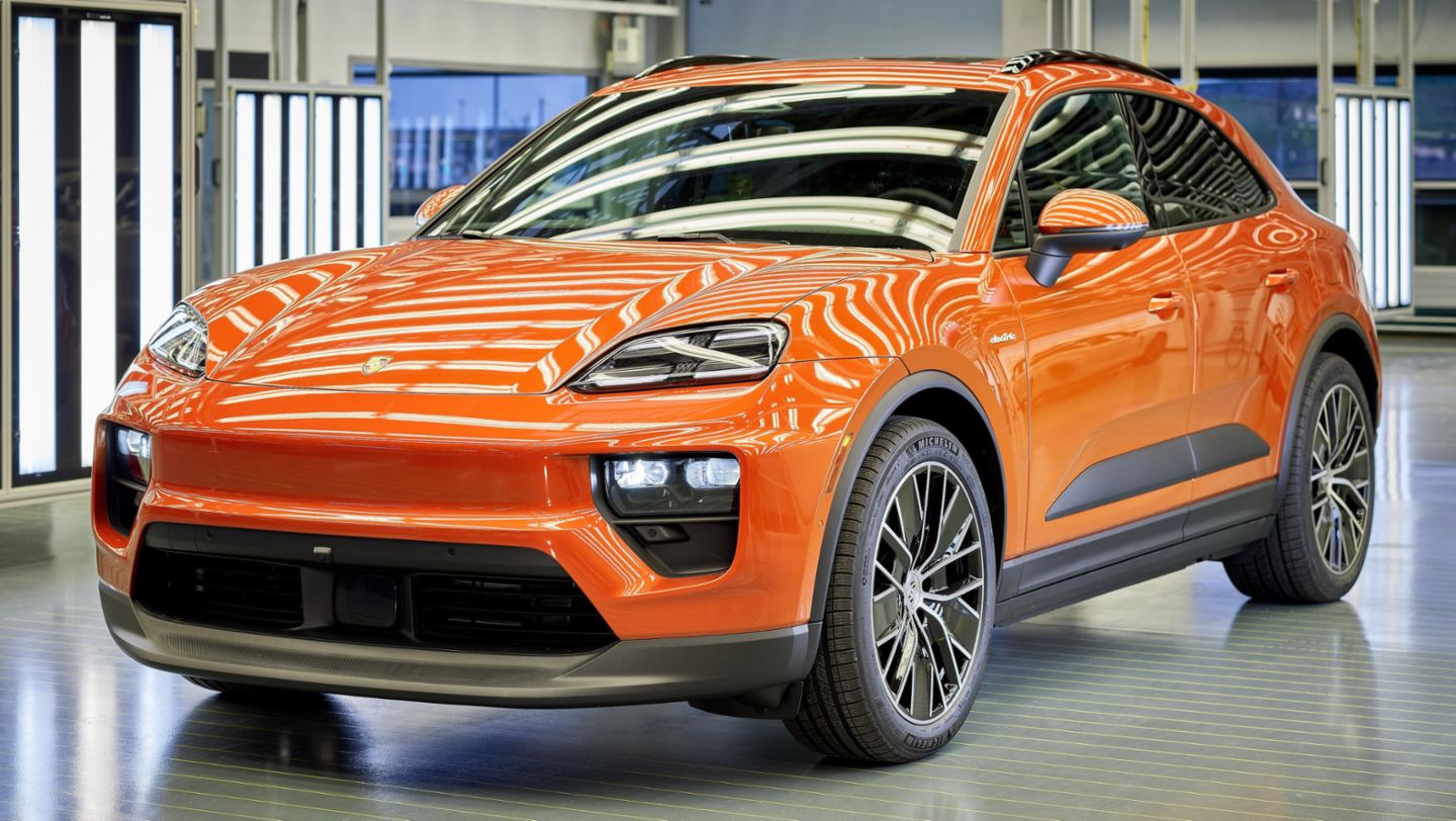 Assembly, Porsche plant Leipzig, 2024, Porsche AG