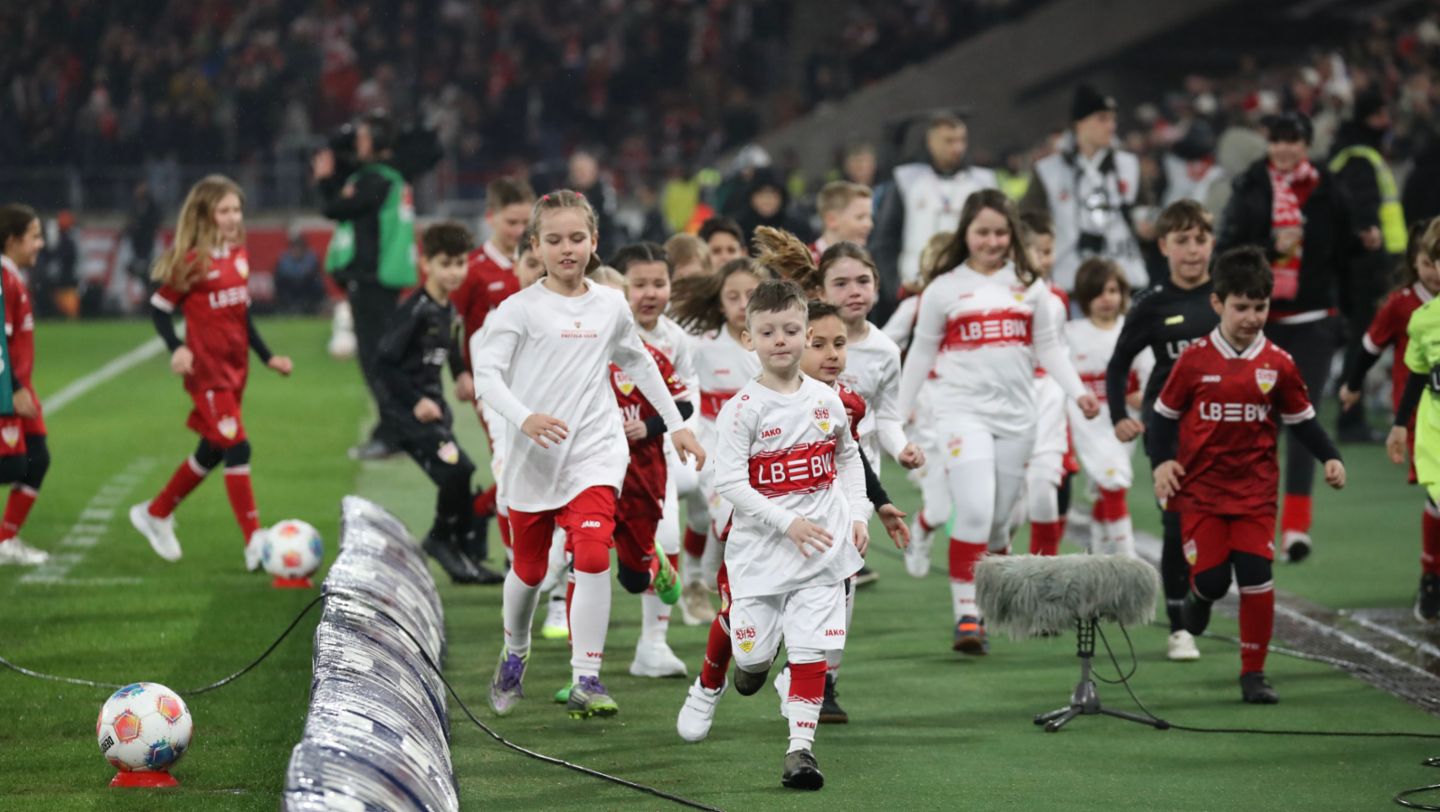 Einlaufeskorte beim VfB Stuttgart, MHP-Arena, Stuttgart, 2026, Porsche AG