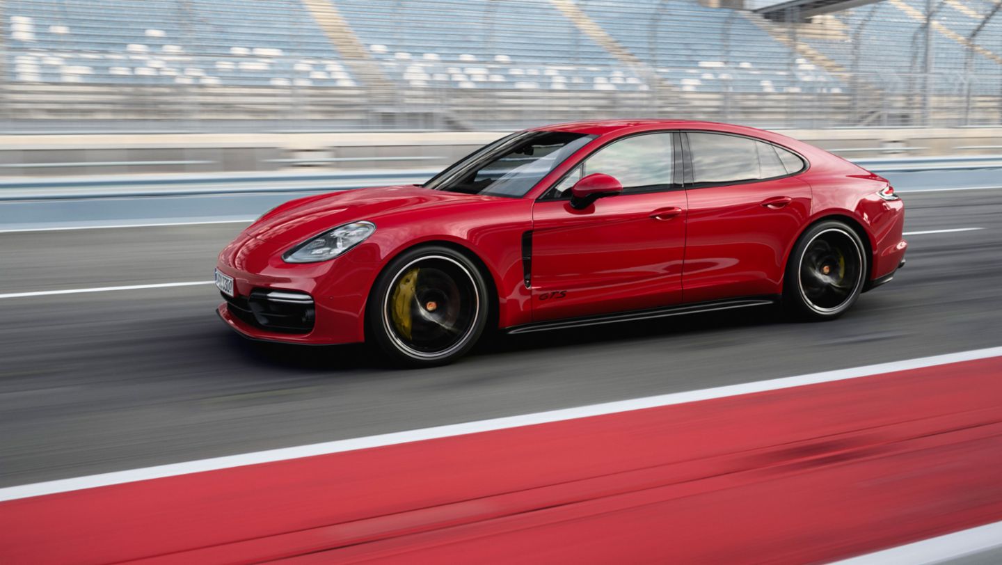 Panamera GTS Sport Turismo, Panamera GTS, 2018, Porsche AG